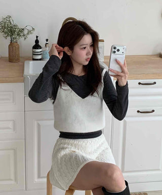 Soft Angora V-Neck Crop Knit Vest