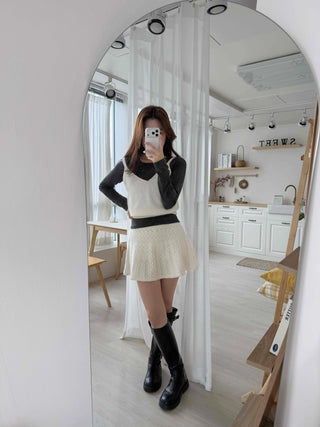 Soft Angora V-Neck Crop Knit Vest