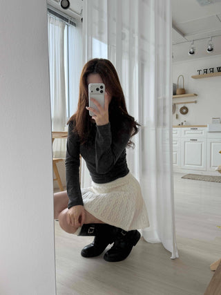 Soft Slim Fit Round Neck Ribbed Long Sleeve Tee