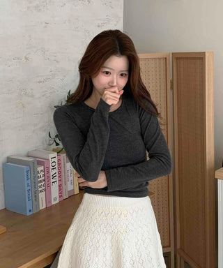 Soft Slim Fit Round Neck Ribbed Long Sleeve Tee