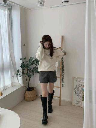 Relaxed Elastic Waist Knit Shorts