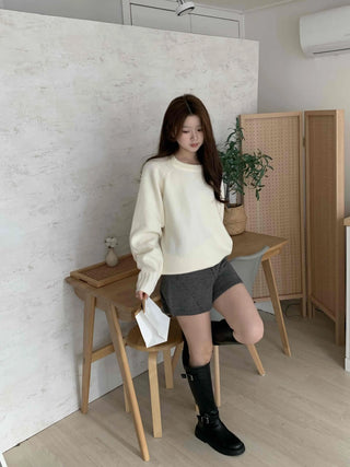 Relaxed Elastic Waist Knit Shorts