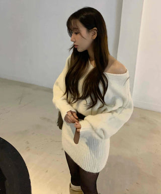 Waffle V-neck Belted Knit Dress
