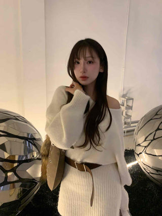 Waffle V-neck Belted Knit Dress