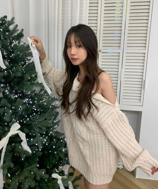 Off-shoulder Cable Knit Long Sleeve T-shirt