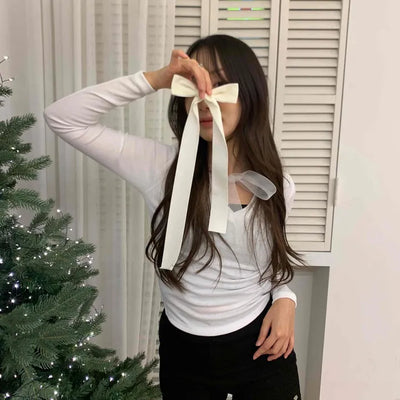 Slim Fit Round Neck T-shirt with Back Ribbon Tie Point