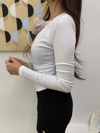Slim Fit Round Neck T-shirt with Back Ribbon Tie Point