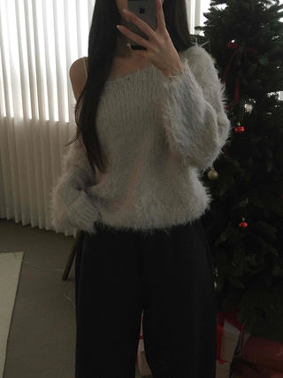 Fur Mix Off-Shoulder Balloon Sleeve Knit