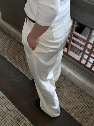 Jian Daily Two-Pin Tuck Wide Slacks