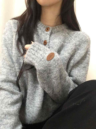 Soft Angora Wood Button Puff Knit
