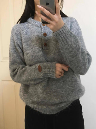 Soft Angora Wood Button Puff Knit