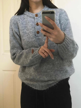 Soft Angora Wood Button Puff Knit