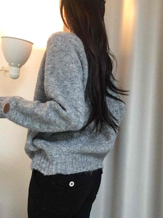 Soft Angora Wood Button Puff Knit