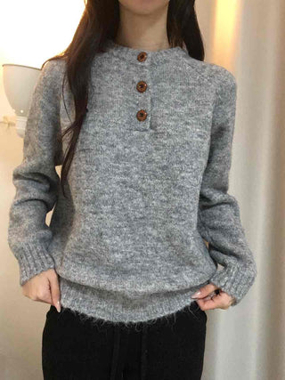 Soft Angora Wood Button Puff Knit