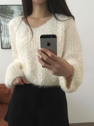 Fluffy Poodle V-neck Knit