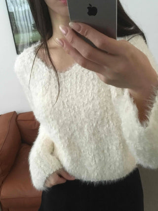 Fluffy Poodle V-neck Knit