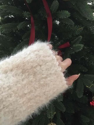 Fluffy Poodle V-neck Knit