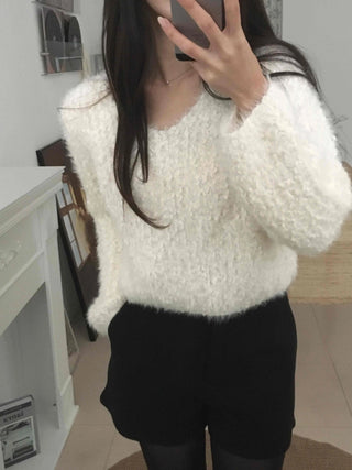 Fluffy Poodle V-neck Knit