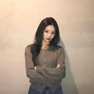 Chic Pocket Detail Polo Neck Cropped Knit Cardigan