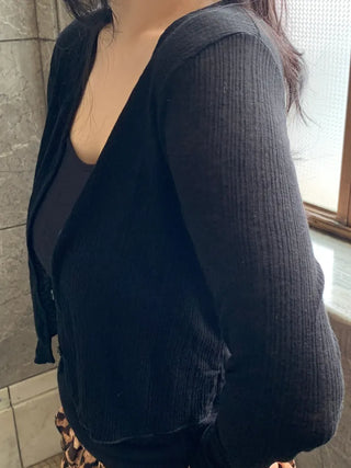 Jeran Delicate See-through Button Crop Cardigan