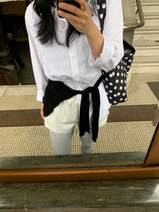 Jeran Delicate See-through Button Crop Cardigan