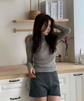 Slim Fit Turtleneck Ribbed Long Sleeve T-shirt