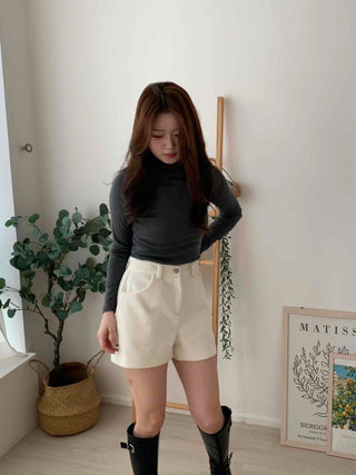 Daily Slim Fit Mock Turtleneck Fleece-Lined Long Sleeve T-shirt