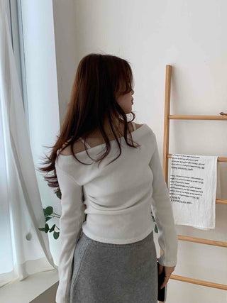 Off-shoulder Slim Drape Brushed Long Sleeve T-shirt