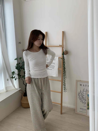 Soft Side Shirring Slim Fit Round Fleece Long Sleeve T-shirt