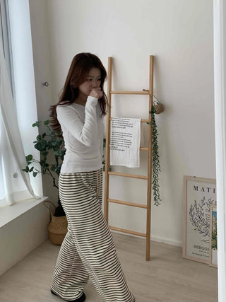 Soft Side Shirring Slim Fit Round Fleece Long Sleeve T-shirt