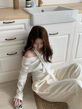 Draping Off-Shoulder Choker Loose Fit Fleece-Lined T-Shirt