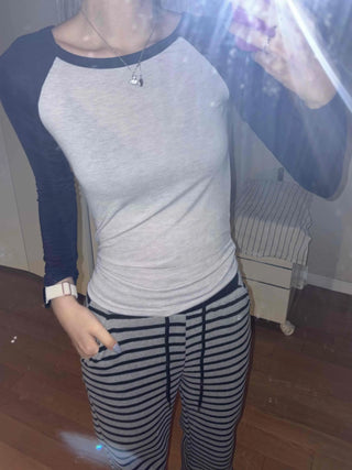 Slim Body-Shaping Close-Fit Raglan Long Sleeve T-Shirt
