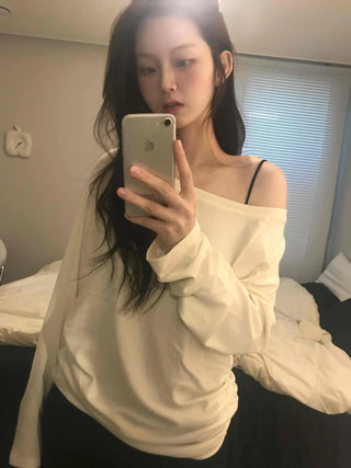 Soft Delicate Fit One-Shoulder Drop Long Sleeve T-shirt