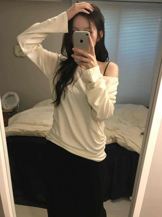 Soft Delicate Fit One-Shoulder Drop Long Sleeve T-shirt