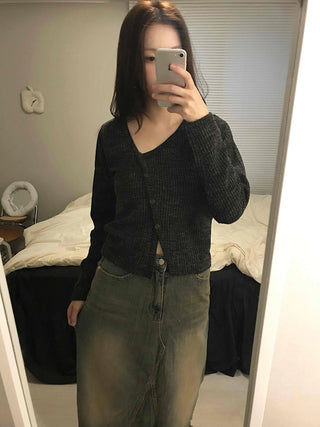 Rib Texture Cozy Fit Cropped V-Neck Cardigan