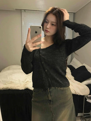 Rib Texture Cozy Fit Cropped V-Neck Cardigan