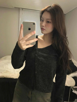 Rib Texture Cozy Fit Cropped V-Neck Cardigan