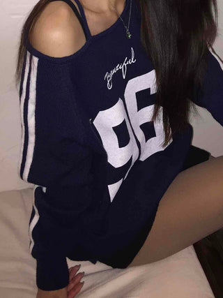 American Vintage Lettering Embroidered Shoulder Slit Knit
