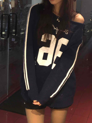 American Vintage Lettering Embroidered Shoulder Slit Knit