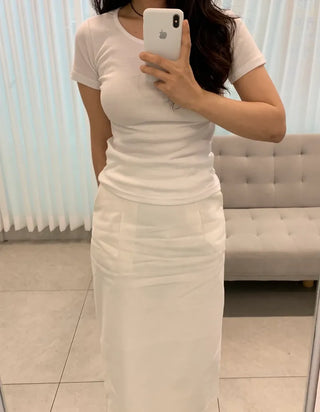 Bella Basic Round Neck Short Sleeve T-shirt