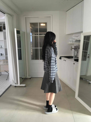 Shirred Sleeve Horizontal Stripe Round Long Sleeve Knit T-shirt