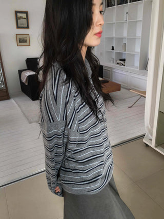 Shirred Sleeve Horizontal Stripe Round Long Sleeve Knit T-shirt