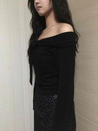 Chic Off-Shoulder Neck Loose Fit Long Sleeve T-Shirt