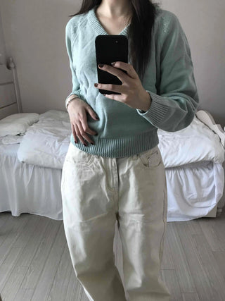 Soft Cable V-Neck Drop Shoulder Crop Knit
