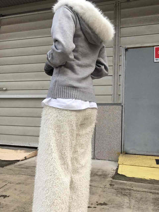 Soft Swan Fur Collar Half Button Knit