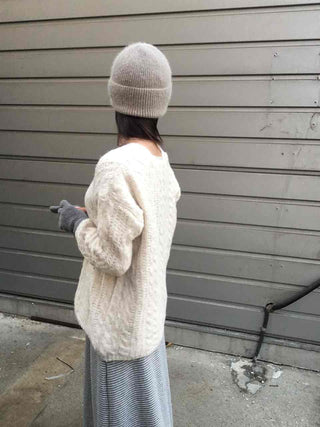 Relaxed Cable Round Neck Loose Fit Knit