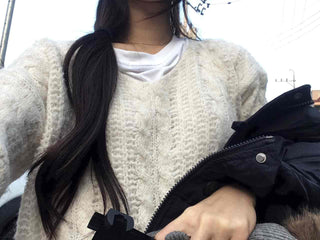 Relaxed Cable Round Neck Loose Fit Knit