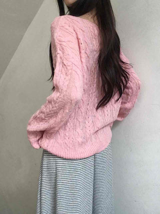 Romantic Cable Pattern Loose Fit Round Knit