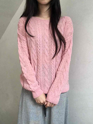 Romantic Cable Pattern Loose Fit Round Knit