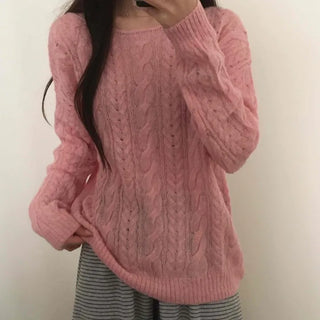 Romantic Cable Pattern Loose Fit Round Knit